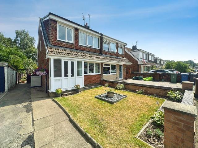 House for sale in Besses o' th' Barn, Bury