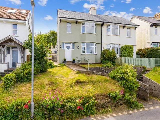 House for sale in Strode, Devon