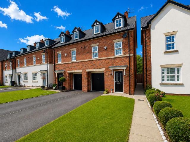 House for sale in Mobberley