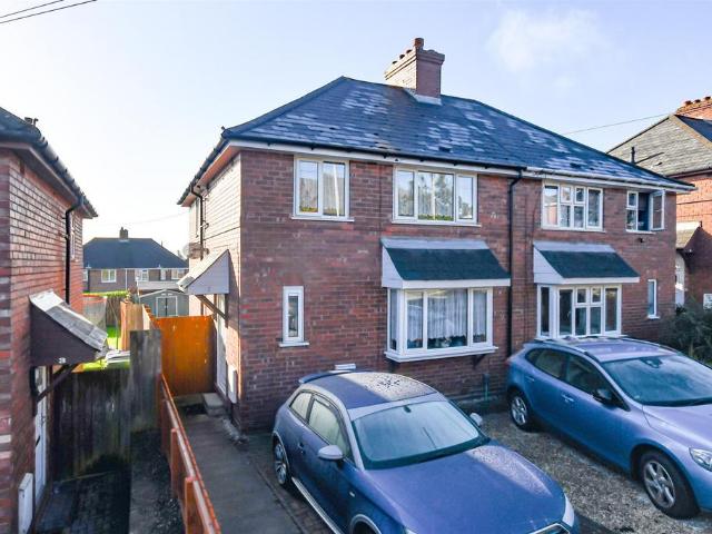 House for sale in Woodcross, Wolverhampton