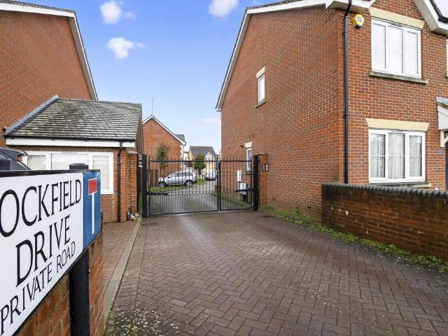 House for sale in Sundon Park, Luton