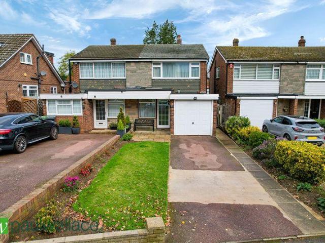 House for sale in Broxbourne, Hertfordshire