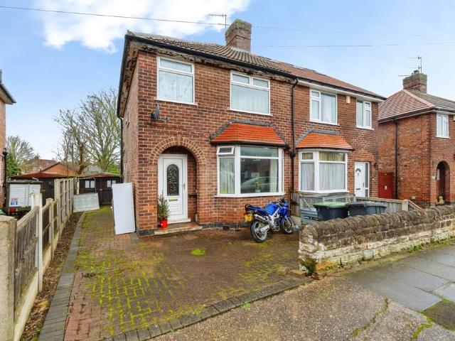 House for sale in Attenborough, East Midlands