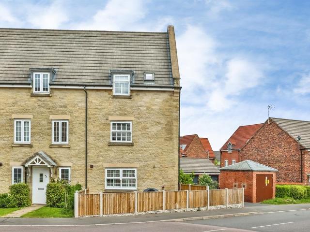 House for sale in Annesley, East Midlands