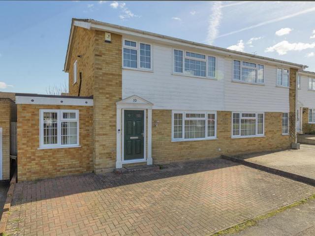 House for sale in Midway, Kent
