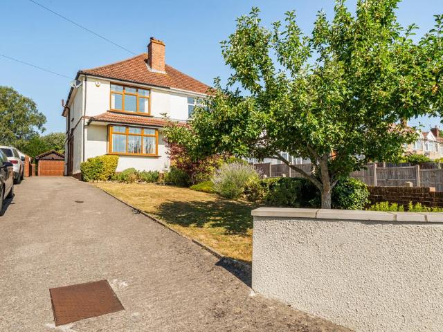 House for sale in Feckenham, City Of Bristol