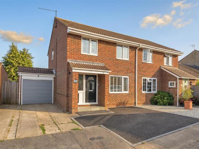 House for sale in Sandown Park, Kent