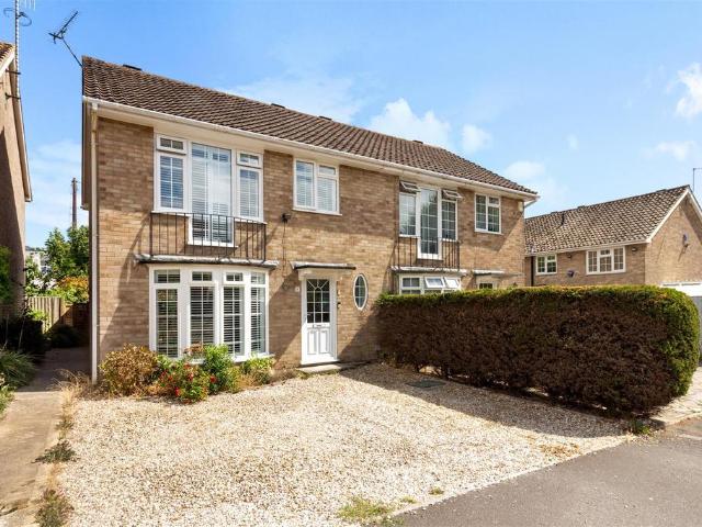 House for sale in Rustington, Clapham