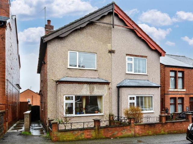House for sale in Caldermill, East Midlands