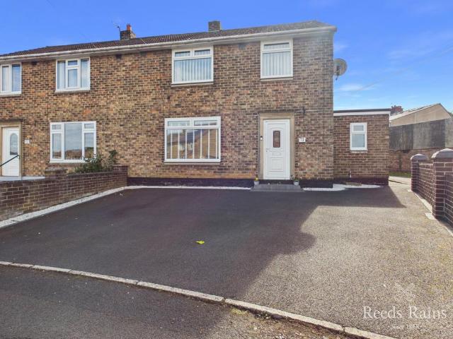 House for sale in Sherburn Village, Sherburn