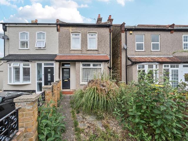 House for sale in Halfway Street, Greater London