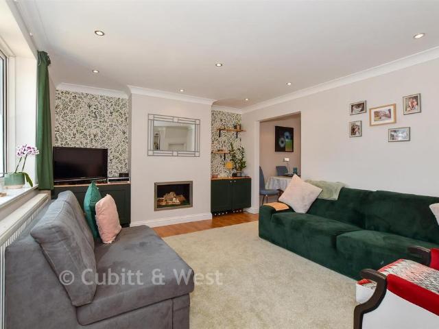 House for sale in Glynde, West Sussex