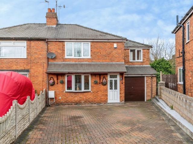 House for sale in Catherine Cross, Darlaston