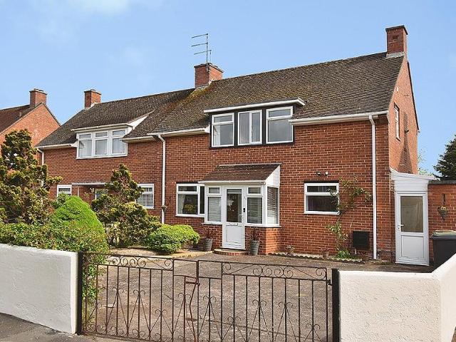 House for sale in Watergate, Devon