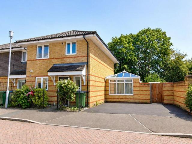 House for sale in New Eltham, Greater London