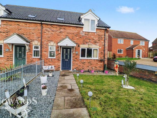 House for sale in Stokesby, Norfolk
