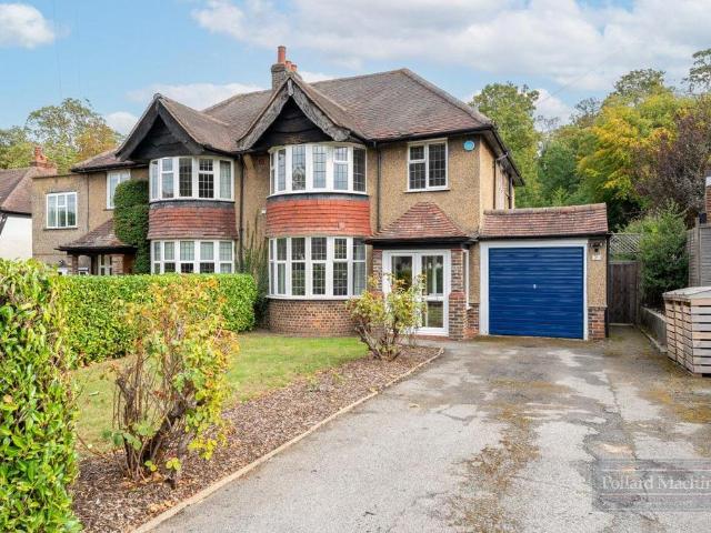House for sale in London Borough of Croydon, Greater London