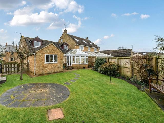 House for sale in Martock, Somerset