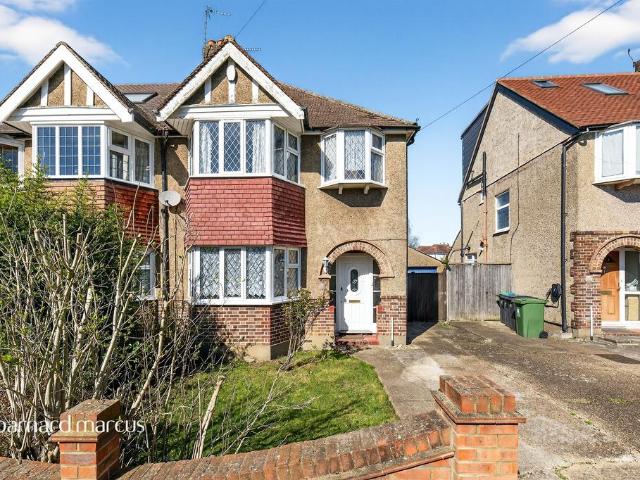 House for sale in Old Malden, Greater London