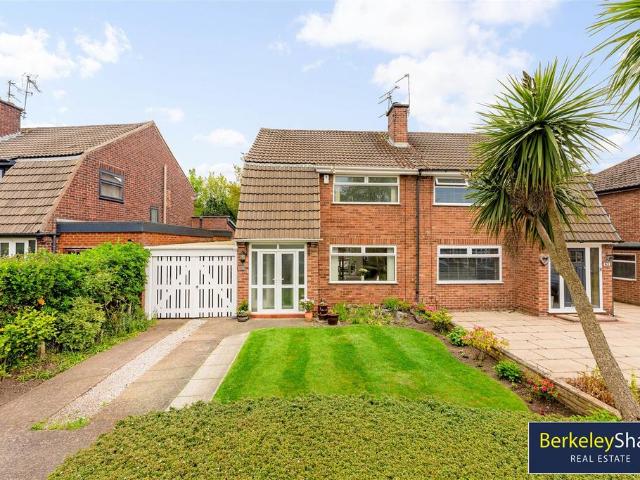 House for sale in Kennessee Green, Maghull