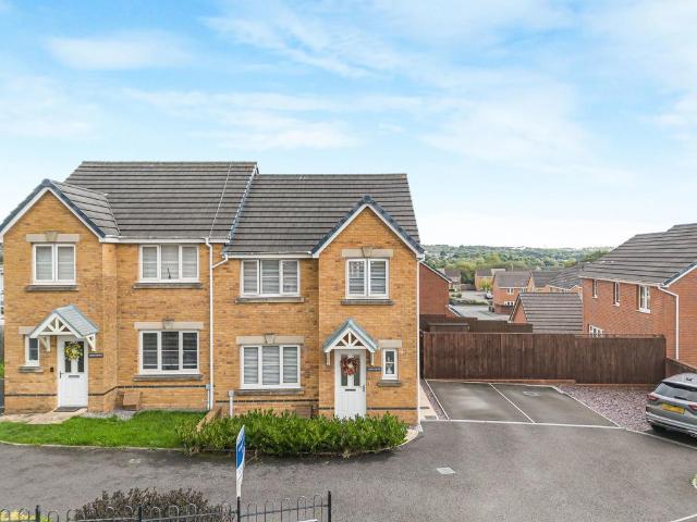 House for sale in Newcastle Higher, Aberkenfig