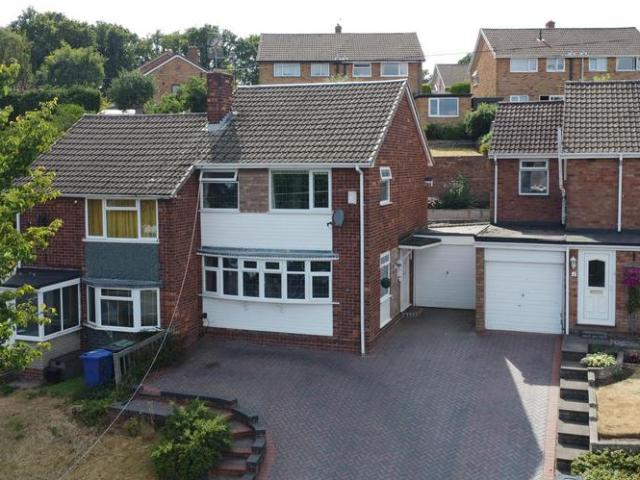 House for sale in Wollaston, Wordsley