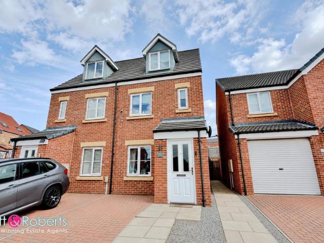 House for sale in Burnside, Tyne And Wear