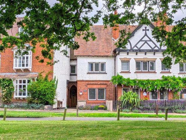 House for sale in Forthampton, Worcestershire