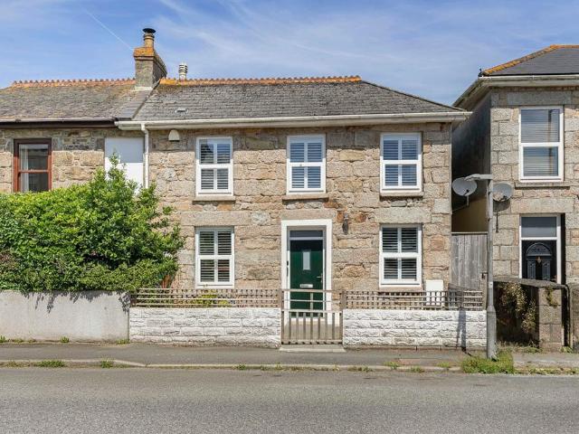 House for sale in Roseworthy, Cornwall