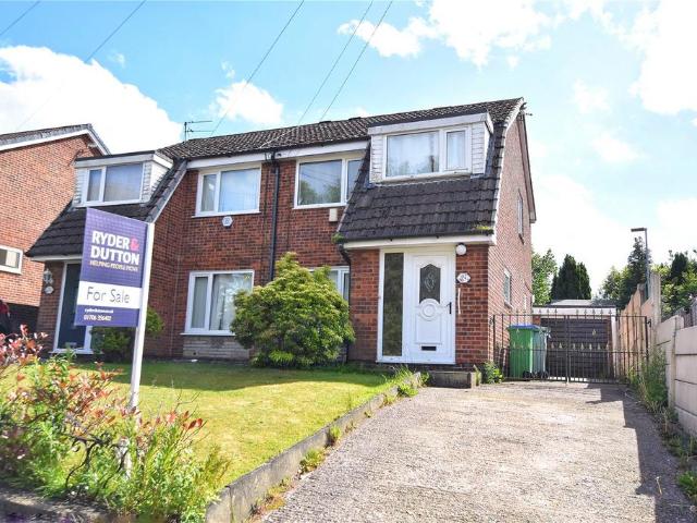 House for sale in Trub, Burnedge