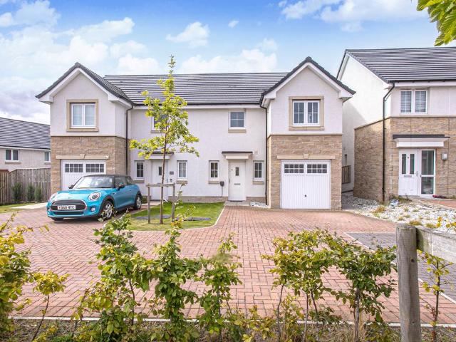 House for sale in Halbeath, Dunfermline
