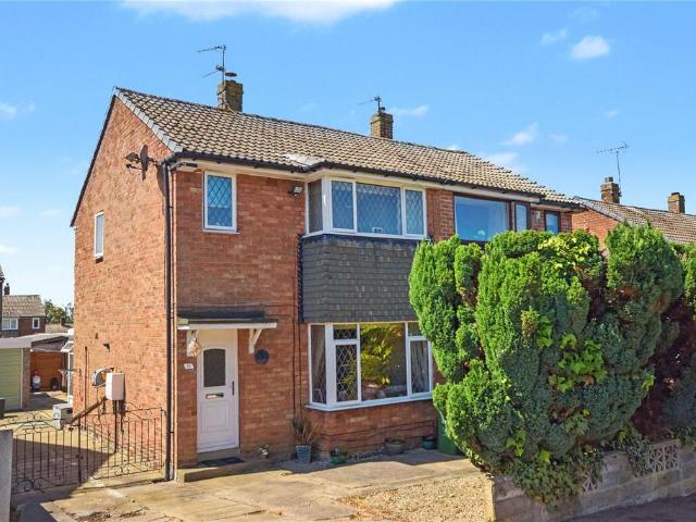 House for sale in Cookridge, West Yorkshire
