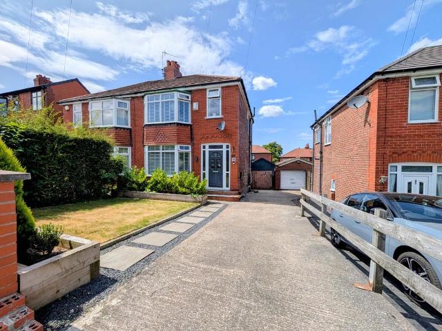 House for sale in Cheetham Fold, Greenheys