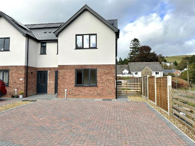 House for sale in Llangurig, Wales