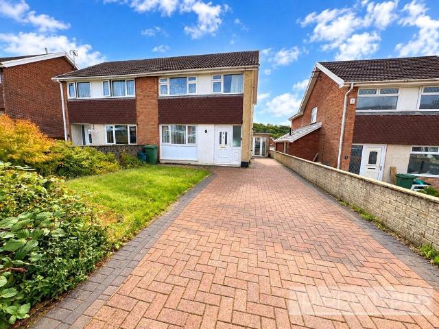 House for sale in Tonyrefail