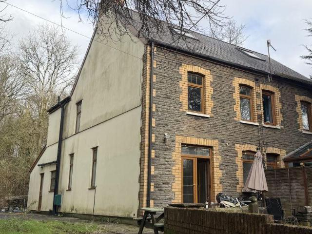 House for sale in Taffs Well, Wales