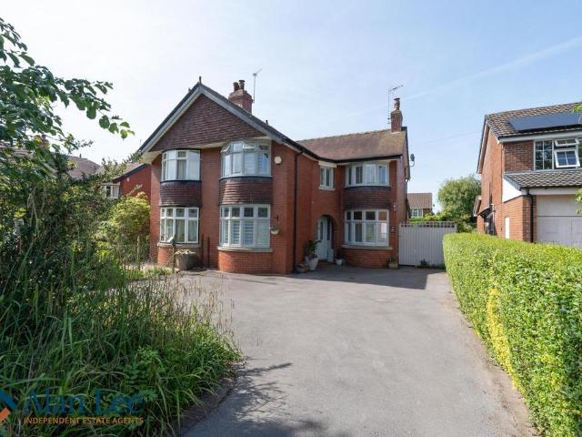 House for sale in Mossley, Congleton