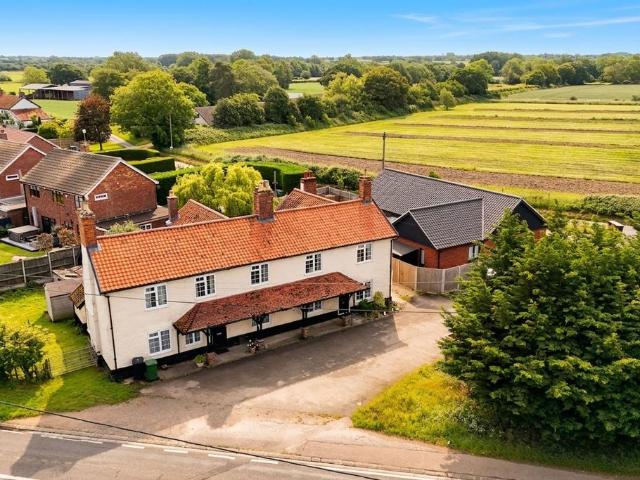 House for sale in East Tuddenham, Norfolk