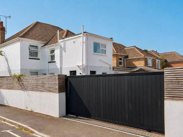 House for sale in Springbourne, Bournemouth