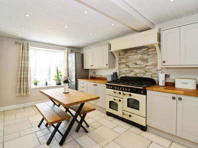 House for sale in Costhorpe, East Midlands