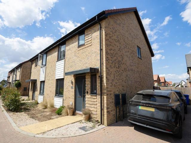 House for sale in Oad Street, Kent