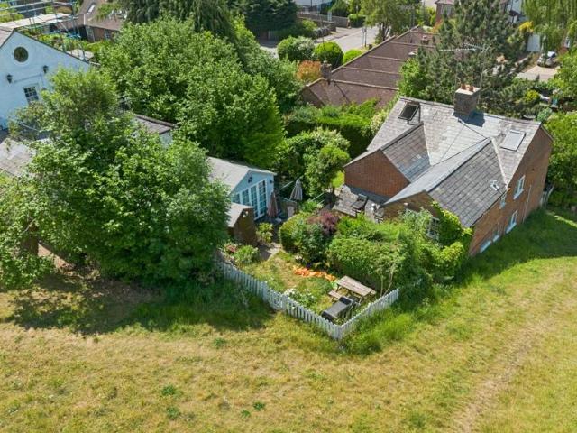 House for sale in Heronsgate, Batchworth