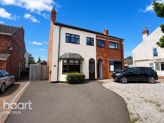 House for sale in Boultham Moor, Brayford
