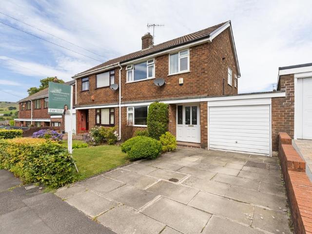 House for sale in Flax Moss, Irwell Vale
