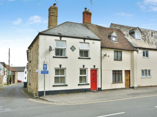 House for sale in Cricklade, Wiltshire