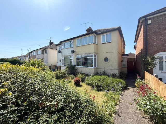 House for sale in Sundon Park, Luton
