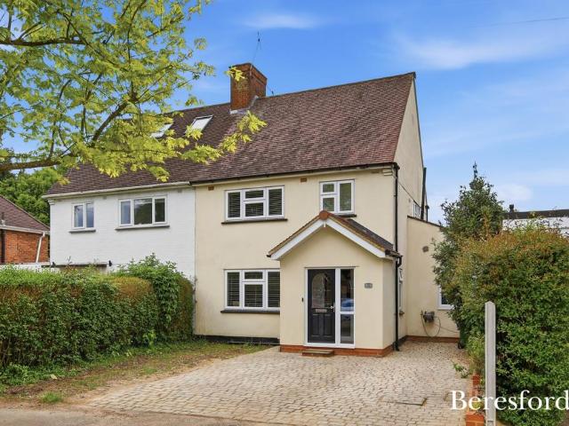 House for sale in Hutton Mount, Navestock Side