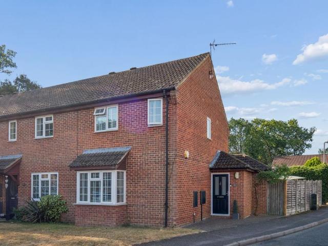House for sale in Farnham Common, Buckinghamshire