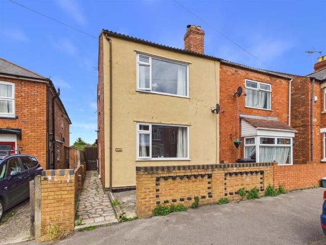 House for sale in Gloucester, Gloucestershire