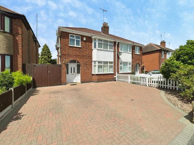 House for sale in Horninglow and Eton, Beamhurst